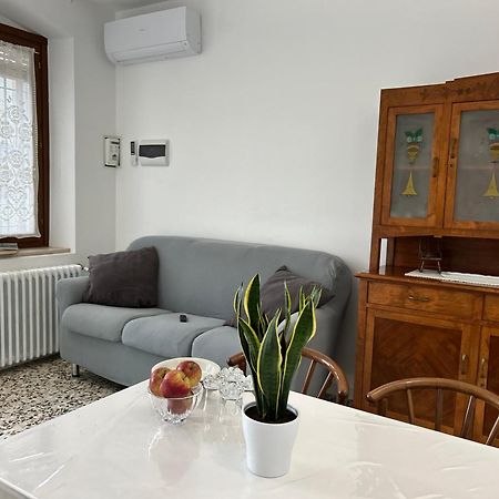 Casa Del Ciliegio Villa วาเลจโจ ซูล มินโช ภายนอก รูปภาพ